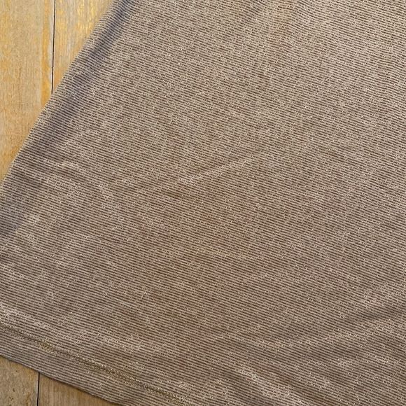 π«4/30 JENNIFER LOPEZ Metallic Neutral Tan Gold Stretch Tank Top - Picture 6 of 11